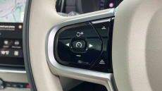 Volvo XC90 2.0 T8 PHEV Ultra Dark 5dr AWD Geartronic Estate